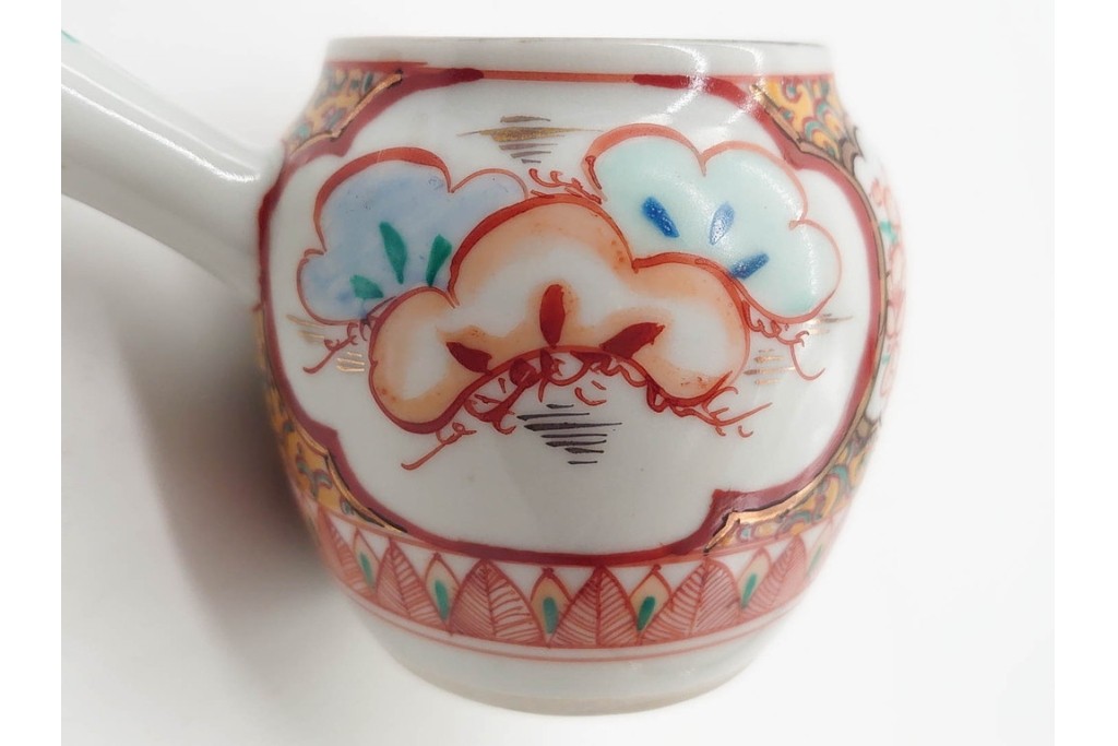 湖東焼　赤絵　華やかな松竹梅図の茶器セット　外箱付き　(R-090232)