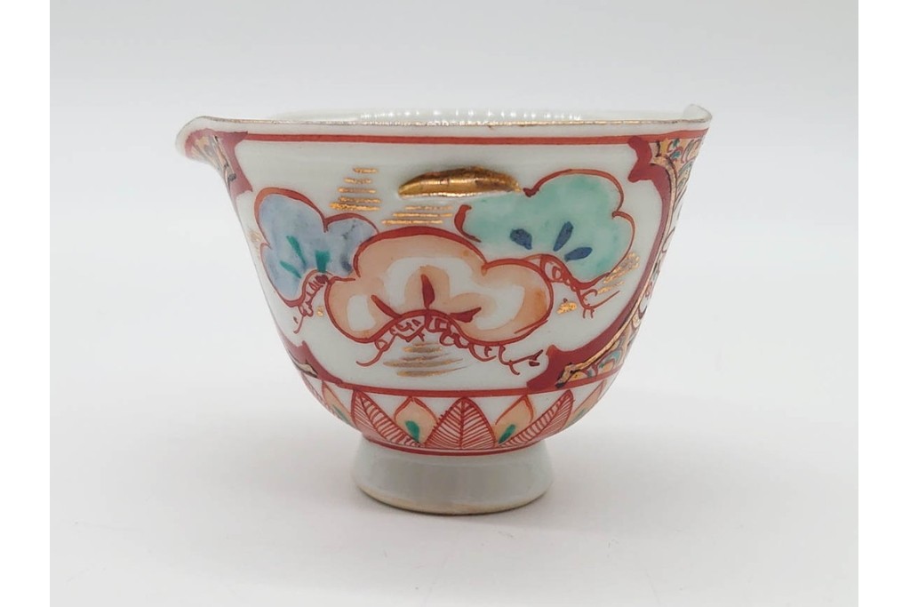 湖東焼　赤絵　華やかな松竹梅図の茶器セット　外箱付き　(R-090232)