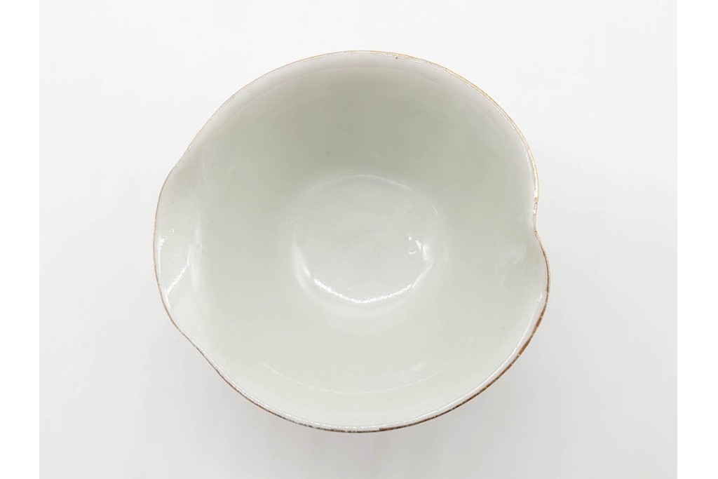 湖東焼　赤絵　華やかな松竹梅図の茶器セット　外箱付き　(R-090232)