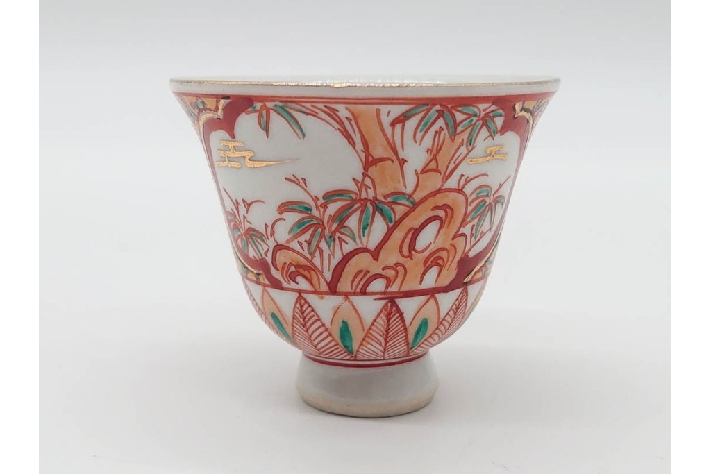 湖東焼　赤絵　華やかな松竹梅図の茶器セット　外箱付き　(R-090232)