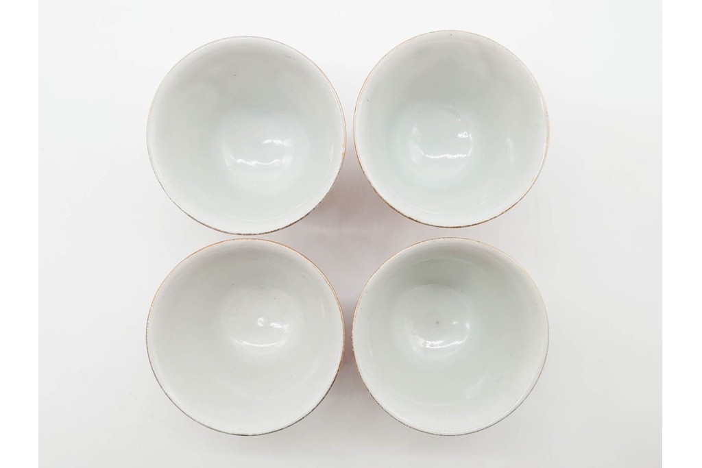 湖東焼　赤絵　華やかな松竹梅図の茶器セット　外箱付き　(R-090232)