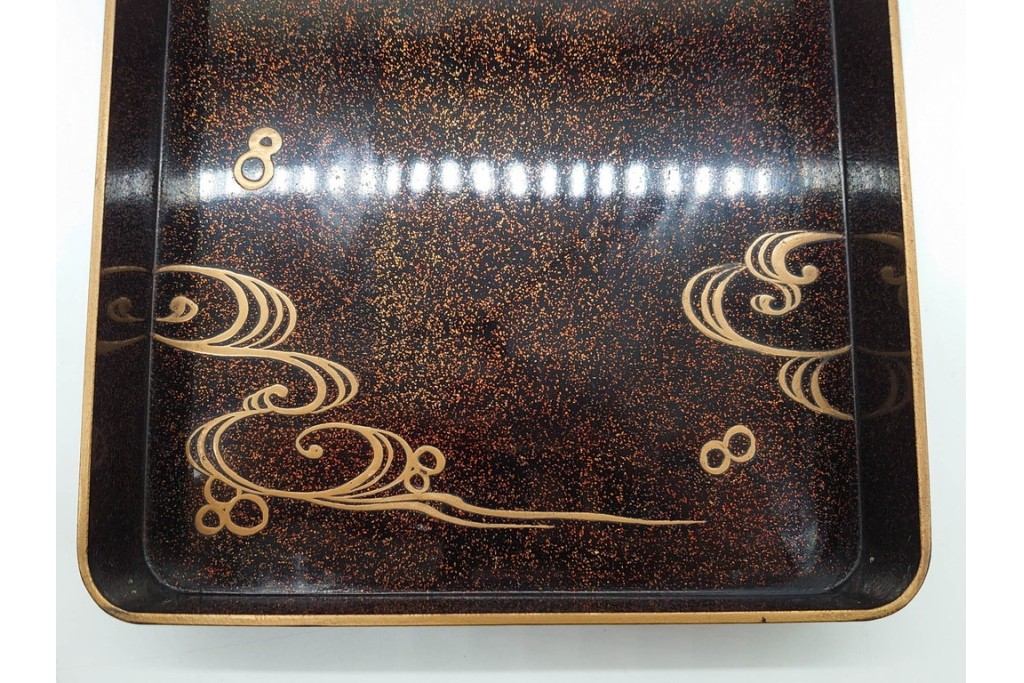 明治から大正期　木製　瓢箪文・菖蒲文　梨地蒔絵と螺鈿細工が目を引く硯箱(硯・水滴付き)　外箱付き　(R-090235)