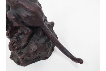中村晋也　「生きる愛」　高さ約25cm　虎の親子を力強く表現したブロンズ像　共箱付き　(R-090238)