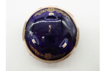 錦光山造　薩摩錦手　人物図　見事な金襴手が施された香炉　外箱付き　(R-090242)