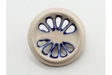 錦光山造　薩摩錦手　人物図　見事な金襴手が施された香炉　外箱付き　(R-090242)