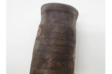 人間国宝 藤原啓　備前焼　高さ約23cm　焼き色の変化が美しい花入　共箱付き　(R-090251)