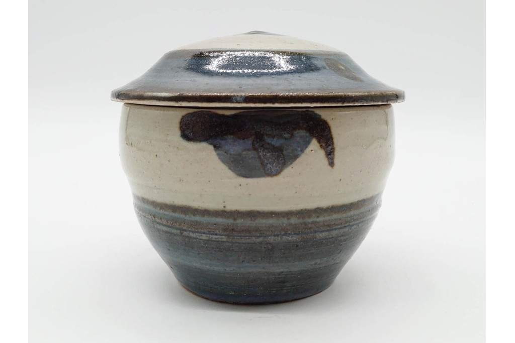 人間国宝 濱田庄司(浜田庄司)　染付　紅茶具　素朴な風合いが魅力のポット&シュガーポットセット　共箱付き　(R-090255)