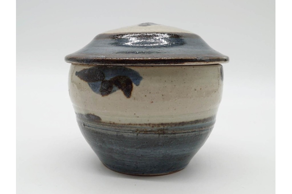 人間国宝 濱田庄司(浜田庄司)　染付　紅茶具　素朴な風合いが魅力のポット&シュガーポットセット　共箱付き　(R-090255)