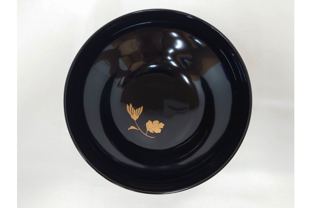 大正期　木製　漆器　艶やかな黒漆塗に菊蝶蒔絵を施した吸物椀10点セット　外箱付き　(R-090259)