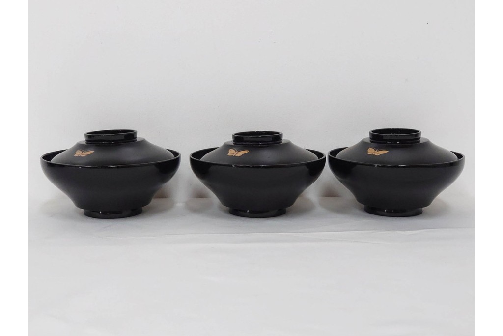 大正期　木製　漆器　艶やかな黒漆塗に菊蝶蒔絵を施した吸物椀10点セット　外箱付き　(R-090259)