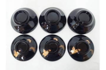 大正期　木製　漆器　艶やかな黒漆塗に菊蝶蒔絵を施した吸物椀10点セット　外箱付き　(R-090259)