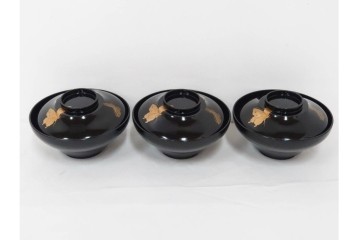 大正期　木製　漆器　艶やかな黒漆塗に菊蝶蒔絵を施した吸物椀10点セット　外箱付き　(R-090259)