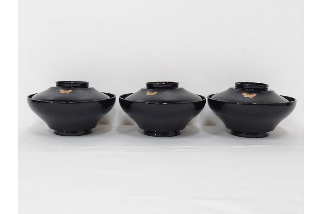 大正期　木製　漆器　艶やかな黒漆塗に菊蝶蒔絵を施した吸物椀10点セット　外箱付き　(R-090259)