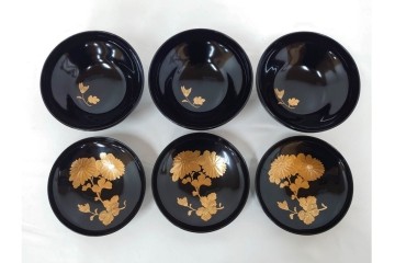 大正期　木製　漆器　艶やかな黒漆塗に菊蝶蒔絵を施した吸物椀10点セット　外箱付き　(R-090259)