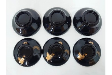 大正期　木製　漆器　艶やかな黒漆塗に菊蝶蒔絵を施した吸物椀10点セット　外箱付き　(R-090259)