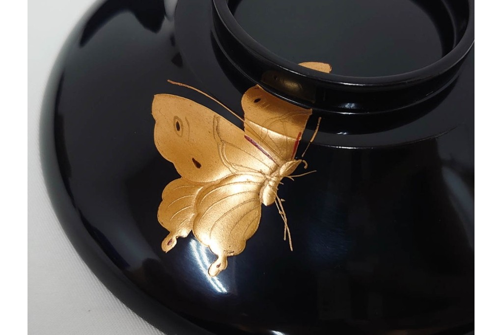 大正期　木製　漆器　艶やかな黒漆塗に菊蝶蒔絵を施した吸物椀10点セット　外箱付き　(R-090260)