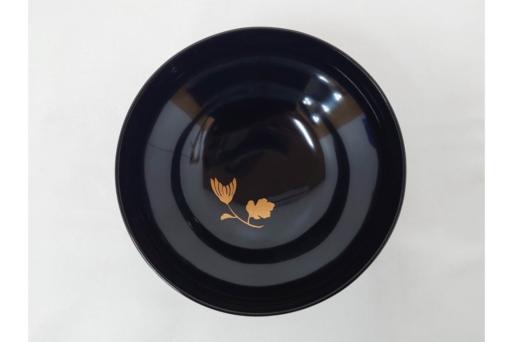 大正期　木製　漆器　艶やかな黒漆塗に菊蝶蒔絵を施した吸物椀10点セット　外箱付き　(R-090260)