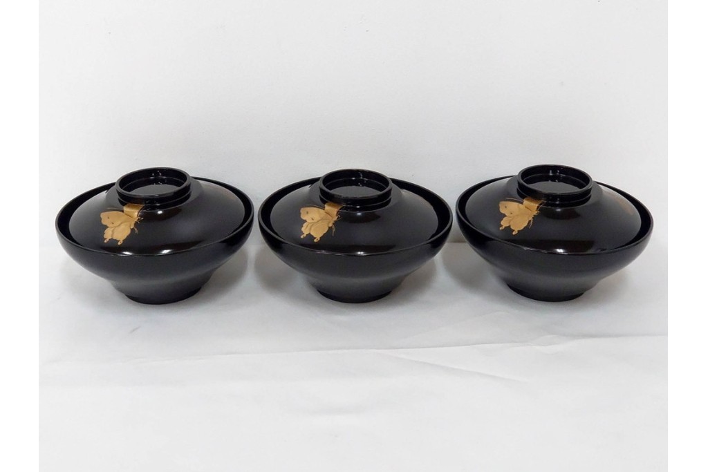 大正期　木製　漆器　艶やかな黒漆塗に菊蝶蒔絵を施した吸物椀10点セット　外箱付き　(R-090260)