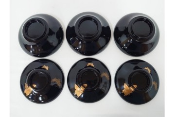 大正期　木製　漆器　艶やかな黒漆塗に菊蝶蒔絵を施した吸物椀10点セット　外箱付き　(R-090260)