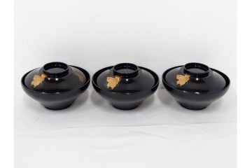 大正期　木製　漆器　艶やかな黒漆塗に菊蝶蒔絵を施した吸物椀10点セット　外箱付き　(R-090260)