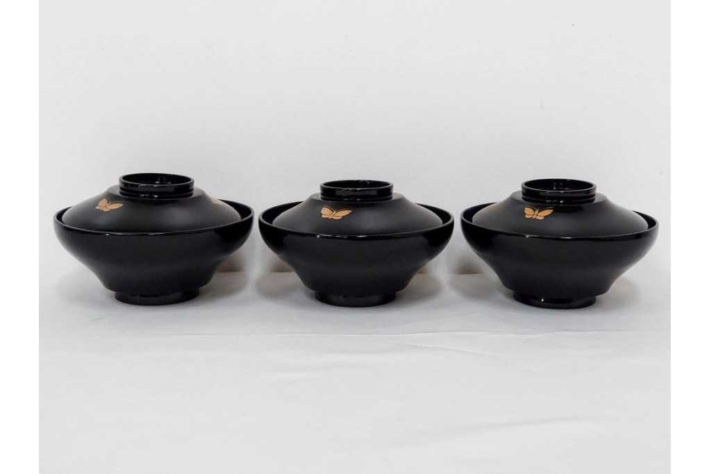 大正期　木製　漆器　艶やかな黒漆塗に菊蝶蒔絵を施した吸物椀10点セット　外箱付き　(R-090260)