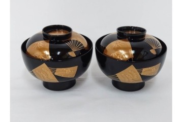 輪島塗　稲忠漆芸堂謹製　田崎昭一郎　気品漂う扇面松竹梅蒔絵の吸物椀5点セット　共箱付き　(R-090261)