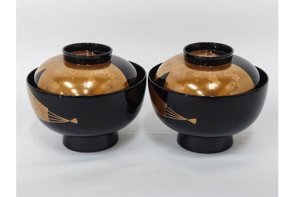 輪島塗　稲忠漆芸堂謹製　田崎昭一郎　気品漂う扇面松竹梅蒔絵の吸物椀5点セット　共箱付き　(R-090261)
