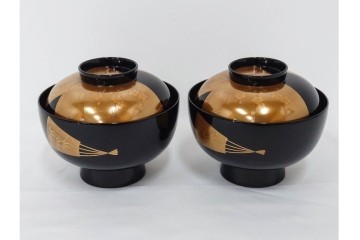 輪島塗　稲忠漆芸堂謹製　田崎昭一郎　気品漂う扇面松竹梅蒔絵の吸物椀5点セット　共箱付き　(R-090261)