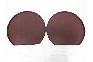 輪島塗　稲忠漆芸堂謹製　落ち着いた風合いが味わい深い半月型の卓上膳5点セット　共箱付き　(R-090263)