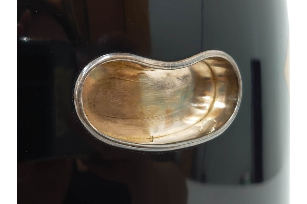 木製　漆器　扇面草花　蒔絵や螺鈿が施された上品な火鉢　外箱付き　(R-090264)