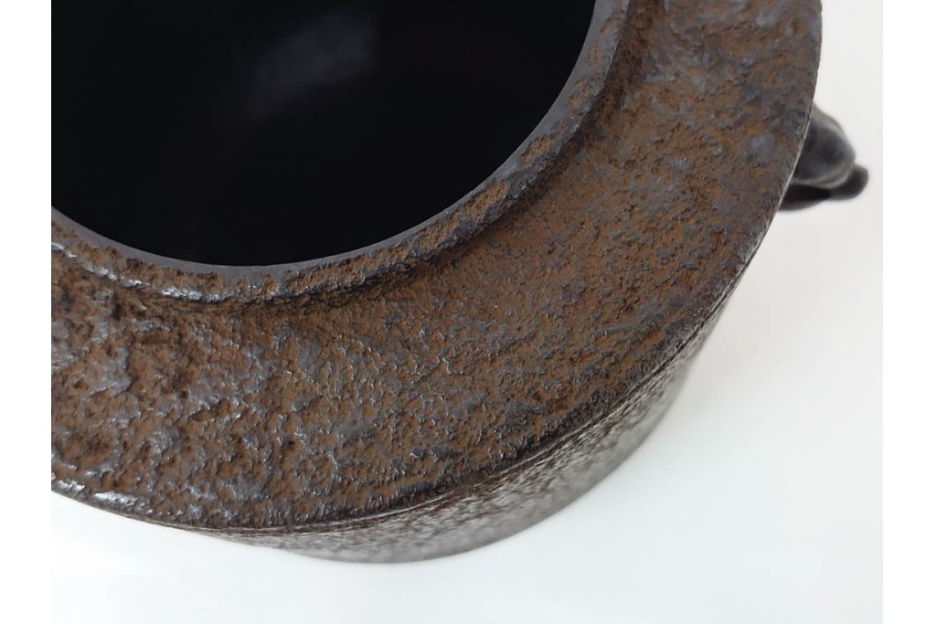 釜師 十二代 和田美之助　格調高い筒釜　共箱付き　(R-090265)