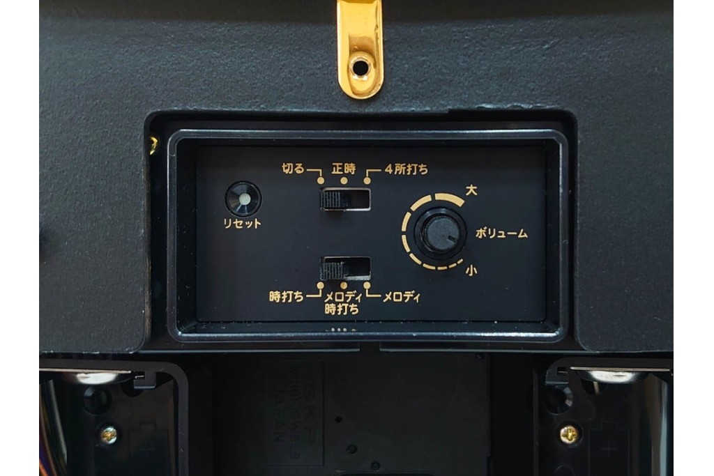 中古　SEIKO(セイコー)　DECOR(デコール)　AZ725B　気品漂う置時計　保証書・外箱付き　(R-090267)