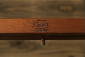 中古　メデア(Medea)　優美な曲線脚が魅力のダイニングテーブル　定価約100万円　(R-090272)
