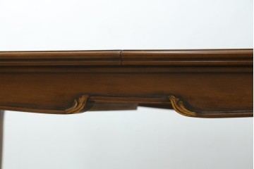 中古　メデア(Medea)　優美な曲線脚が魅力のダイニングテーブル　定価約100万円　(R-090272)