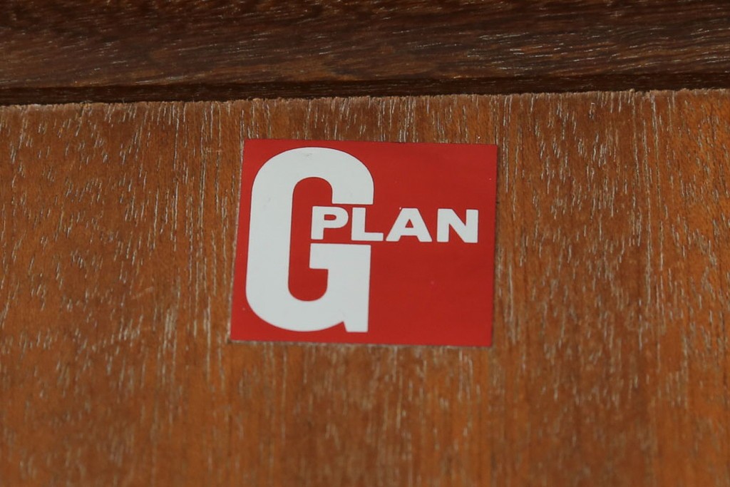イギリスヴィンテージ　G-PLAN(ジープラン)　Fresco(フレスコ)　チーク材　ナチュラルな円形エクステンションテーブル　(R-090279)