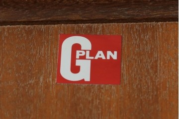 イギリスヴィンテージ　G-PLAN(ジープラン)　Fresco(フレスコ)　チーク材　ナチュラルな円形エクステンションテーブル　(R-090279)