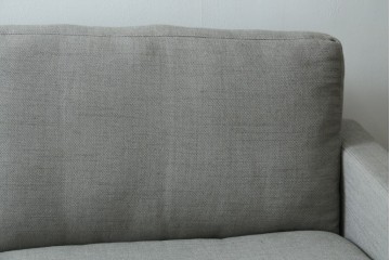 中古　美品　FRITZ HANSEN(フリッツハンセン)　ピエロ・リッソーニ(Piero Lissoni)デザイン　PL112S　洗練されたフォルムの2人掛けソファ　定価約110万円　(R-090280)