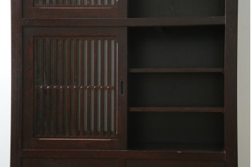 中古　美品　栗材　上質な和の空間を演出する水屋箪笥　(R-090281)