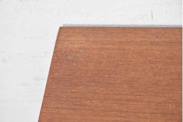 和製ヴィンテージ　チーク材　木の温もりを感じる北欧デザインのキャビネット　(R-090297)