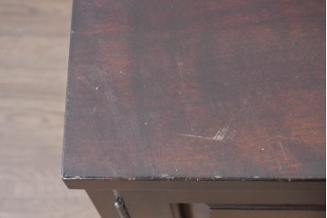 中古　松本民芸家具　和・洋どちらのお部屋にも取り入れやすい!　落ち着いた色合いと框組が魅力のローボード　(R-090314)