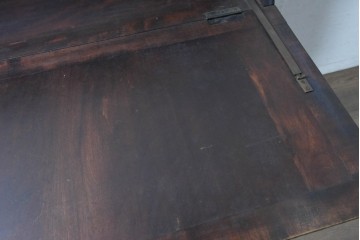中古　美品　軽井沢彫り　繊細な桜の彫刻が美しいライティングビューロー　(R-090315)