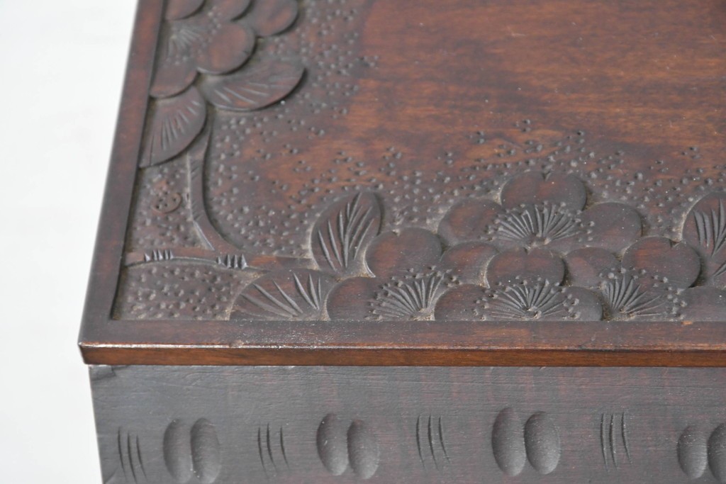 中古　美品　軽井沢彫り　繊細な桜の彫刻が美しいライティングビューロー　(R-090315)