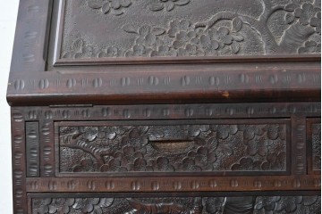 中古　美品　軽井沢彫り　繊細な桜の彫刻が美しいライティングビューロー　(R-090315)