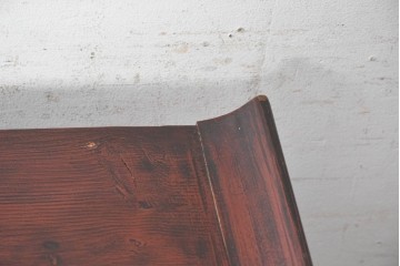 中国ヴィンテージ　中国伝統の清朝デザイン　繊細な彫刻意匠が美しい小ぶりなキャビネット　(R-090316)