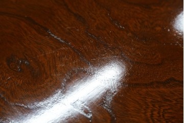 中古　美品　国産民芸家具　欅(ケヤキ)材　水屋箪笥上段　縦格子と飾り金具が上品なキャビネット　(R-090332)