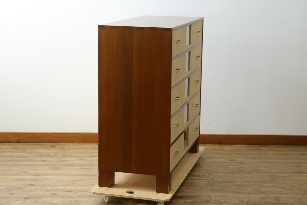 中古　伝統工芸品　加茂桐箪笥　箪笥の松本　モダンデザインの総桐チェスト　(R-090335)