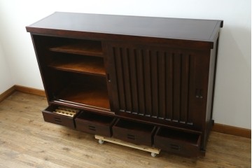 中古　美品　和光　NEW北樹　希少な廃番品　縦格子が和の雰囲気をより一層引き立てる水屋箪笥サイドボード　(R-090340)