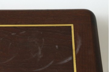 デンマークヴィンテージ　1960年から1970年頃　HASLEV(ハスレヴ)　チーク材　ROYAL COPENHAGEN(ロイヤルコペンハーゲン)のタイル付きスクエアテーブル　(R-090341)