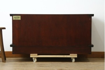 中古　美品　岩谷堂箪笥　桜木作　迫力ある金具が魅力のローボード　(R-090342)
