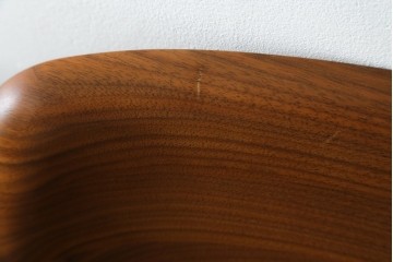 中古　美品　maruni(マルニ木工)　HIROSHIMA　ウォールナット材　流れるような曲線美のアームチェア　定価約24万円　(R-090350)